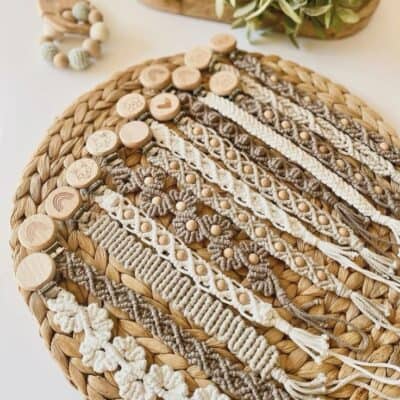 attaches tétines en macramé