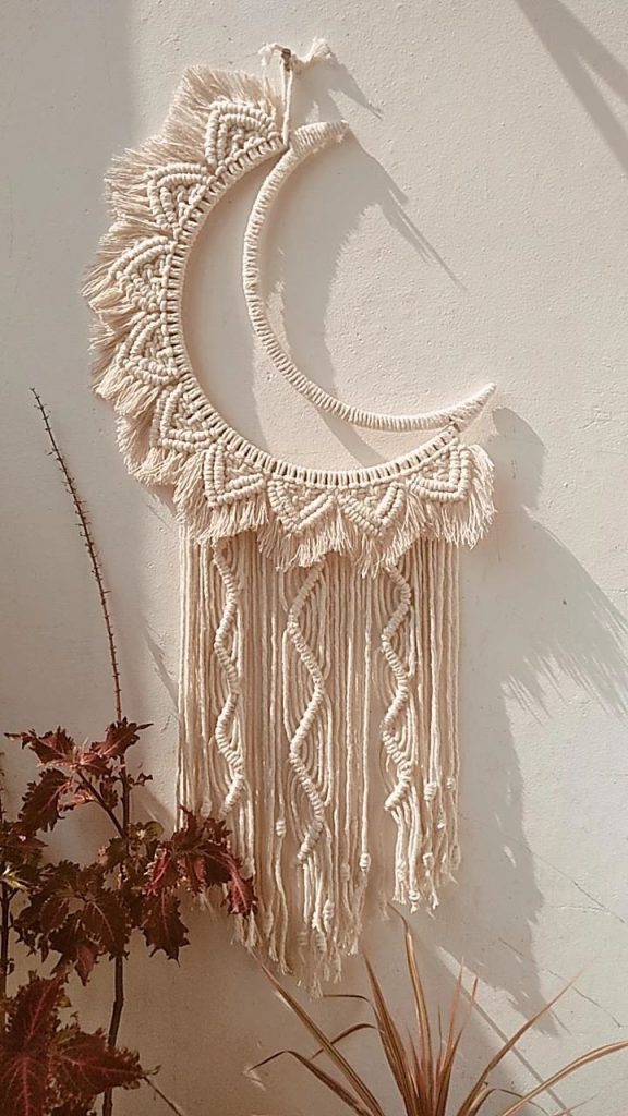 lune en macramé